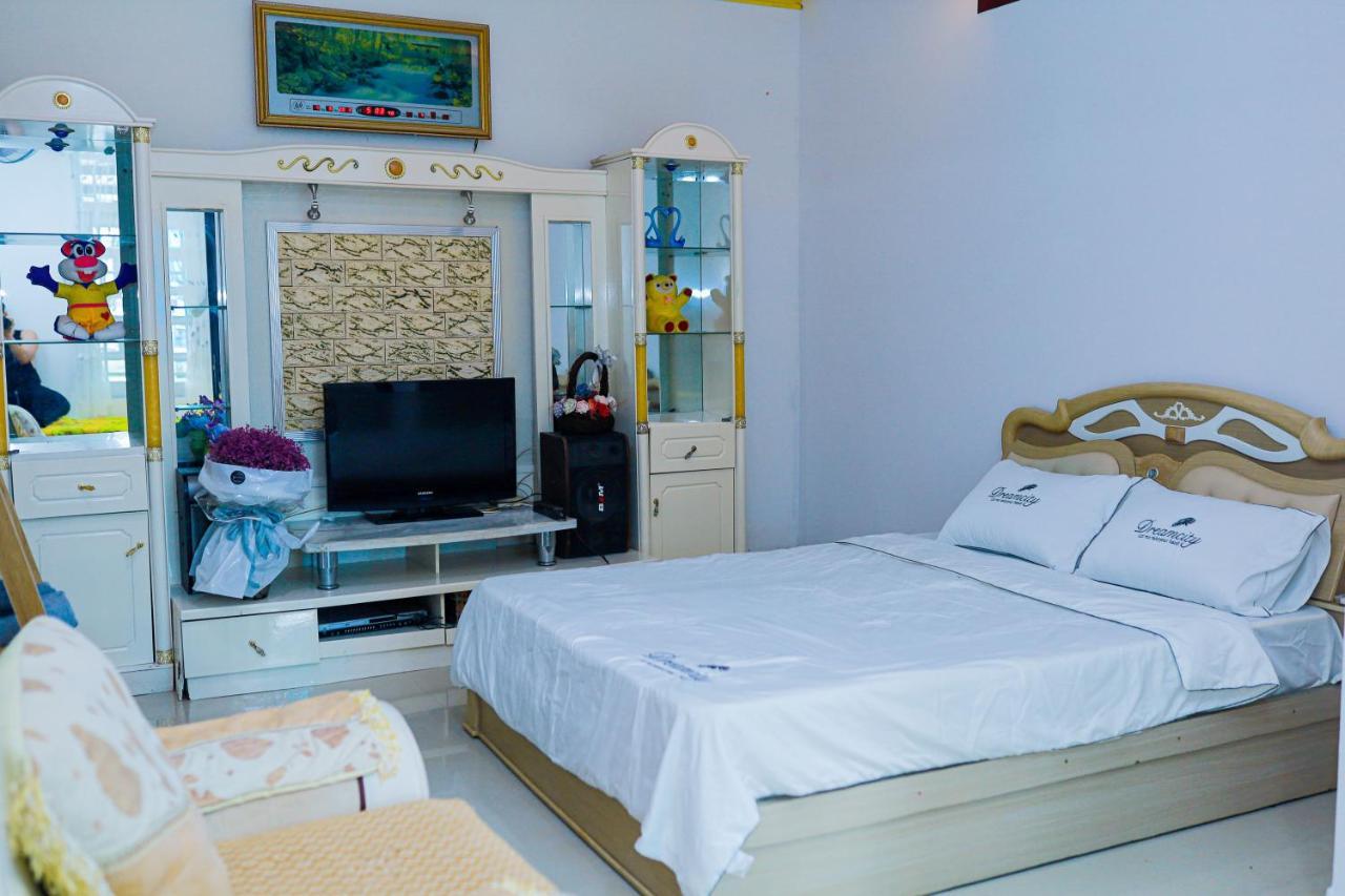 Gio Homestay - Pleiku Eksteriør bilde