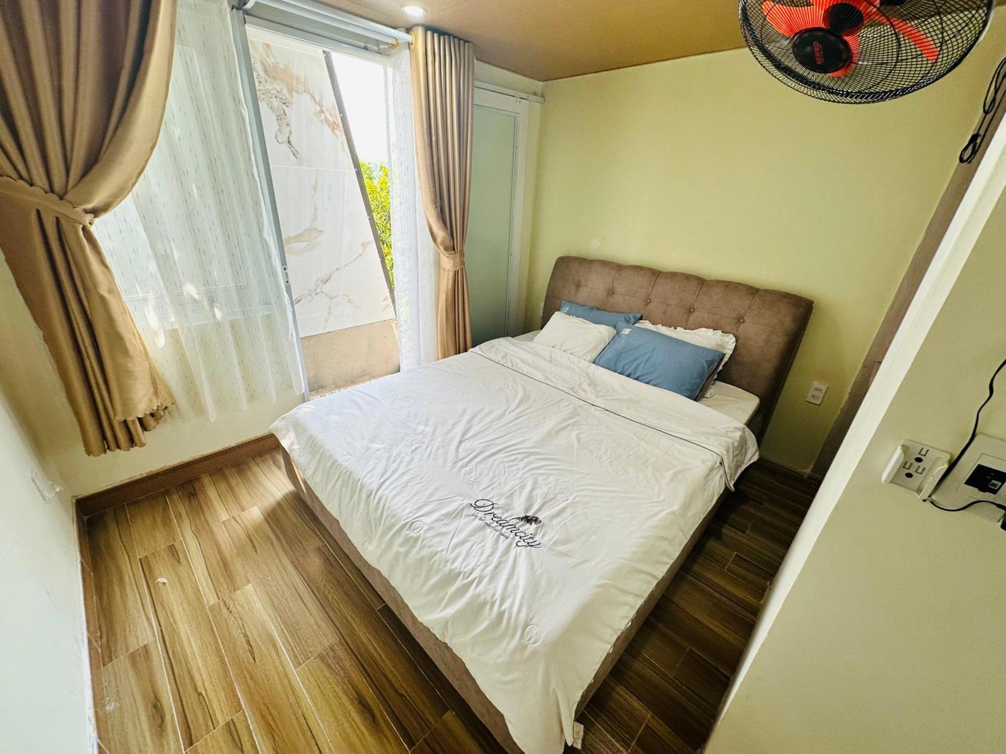 Gio Homestay - Pleiku Eksteriør bilde